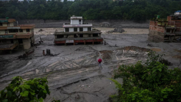 নেপালে পাহাড়ি ঢলে মৃতের সংখ্যা বেড়ে ৬২৩